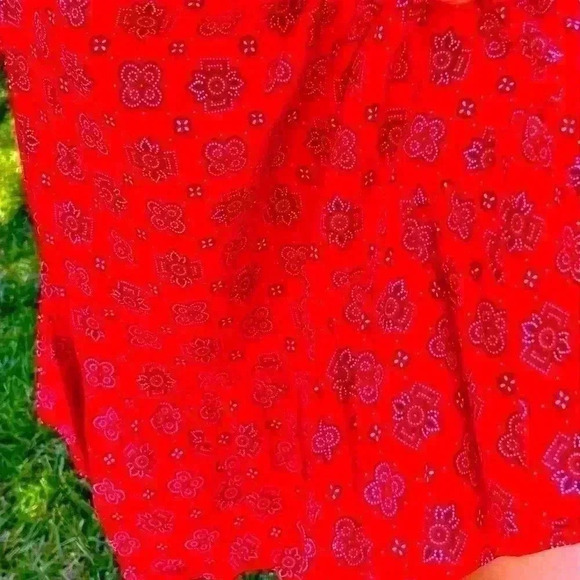 Vintage red bandanna skirt size 26 waist - Picture 2 of 9